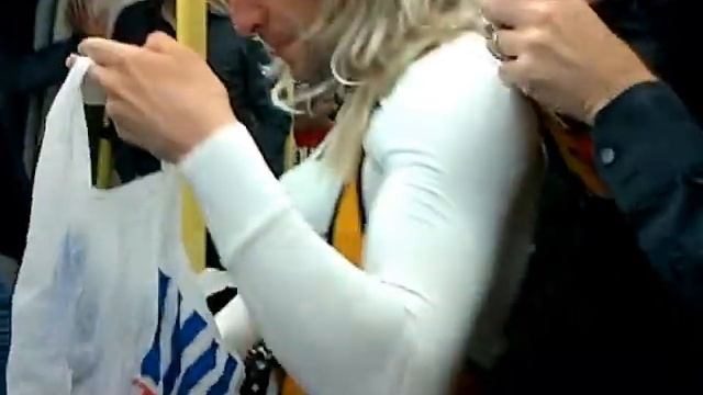 Tampon Tranny Spreads Her Love on the Tube