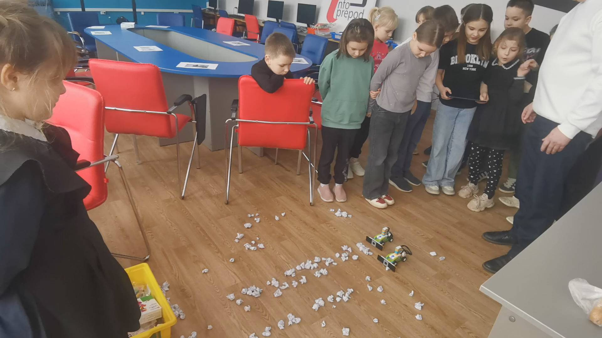 Lego урок робототехники сборщик мусора