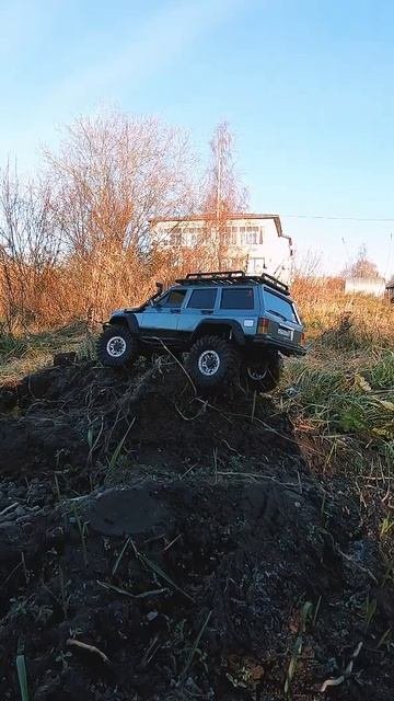 RC Jeep Cherokee XJ Injora Hobbywing Fusion SE 1200kv.