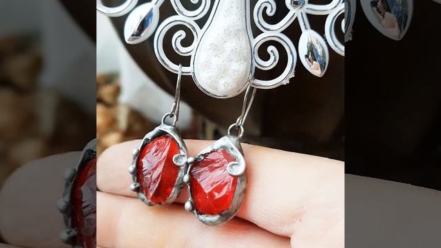 Серьги из стекла и олова в технике тиффани