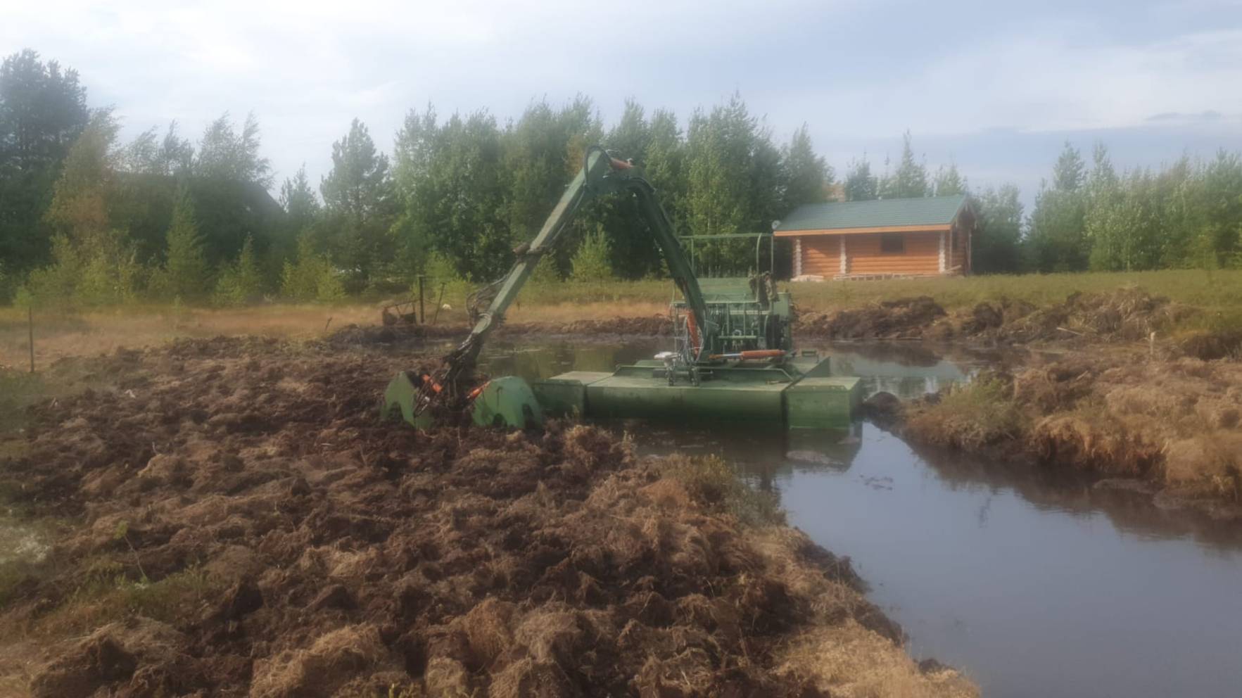 Мини земснаряд Нептун. Углубление канала. Очистка водоёма.