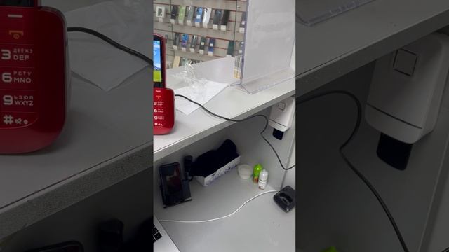 Телефон Philips 115