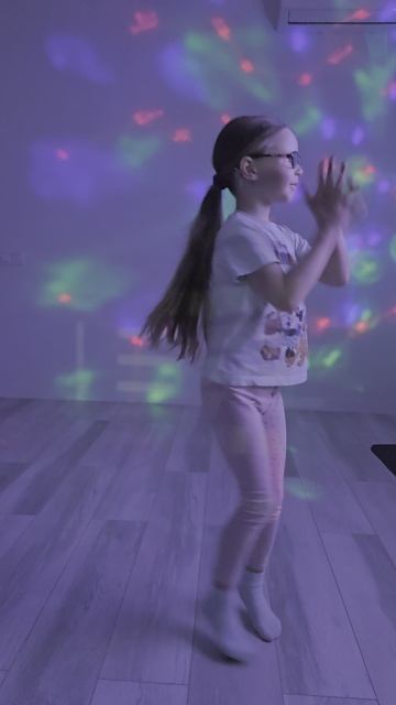 Танцую перед сном)