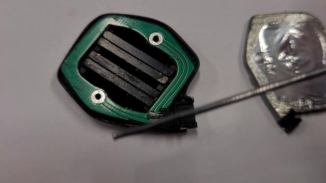 Audeze LCD i3 
Замена мембран