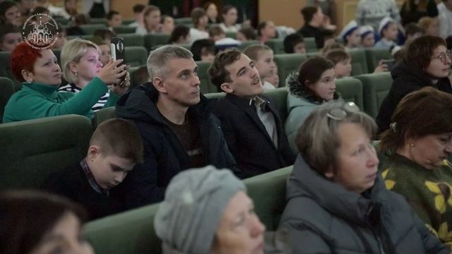 В Майкопе прошел Сретенский бал, посвященный 80-й годовщине победы в Великой Отечественной войне