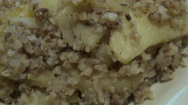 МУКБАНГ : Гречневая каша с картошкой