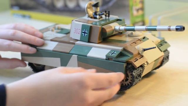 PZKPFW V PANTER  COBI