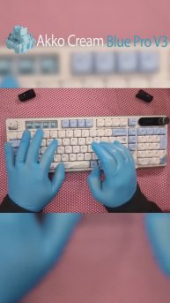 Akko Cream Blue Pro V3