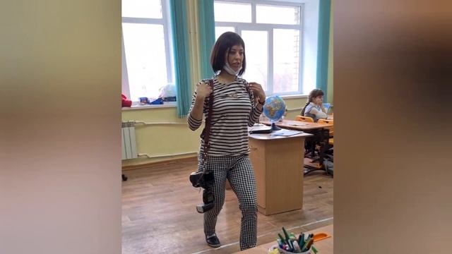 Лицей, начальное звено, улыбаемся и пляшем 💃