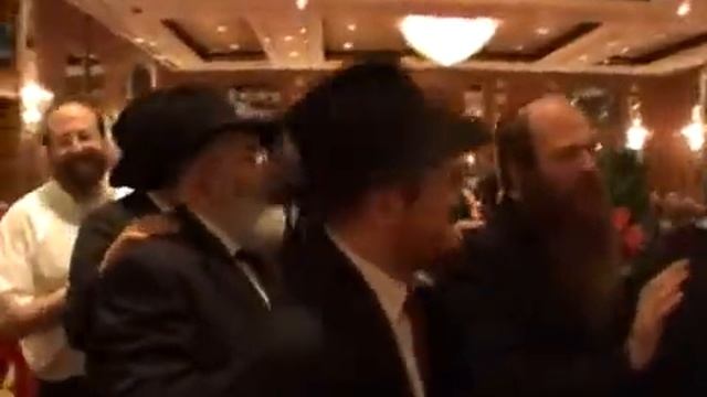 Waxman Torah Dedication in China (6)