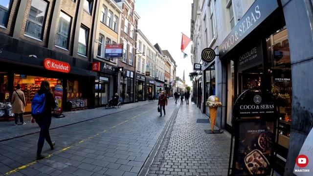 Walking |Shopping Center Breda, The Netherlands