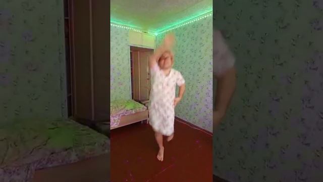 480p_Зачем_это_лето_Надежда_Кадышева_И_Золотое_Кольцо