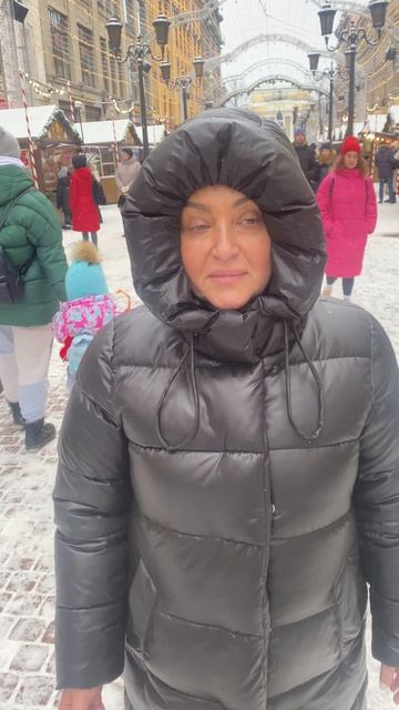 с новым 2023 годом
Санкт Петербург