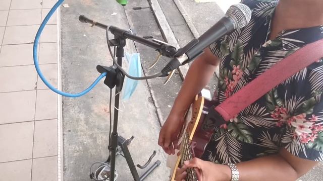 My Fathers Eye (Eric Clapton) Loop Busking Cover
