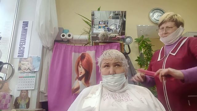 Стрижём асиметртчную стрижку