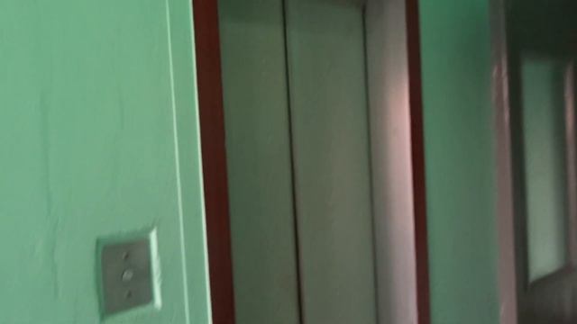 Лифт КМЗ-1992 г. V=1 м/c. Q=320 кг