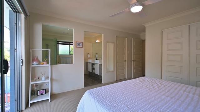 17 Starling Street Mango Hill, 6 bed, 3 bath, Dual Living, heated pool & large block.