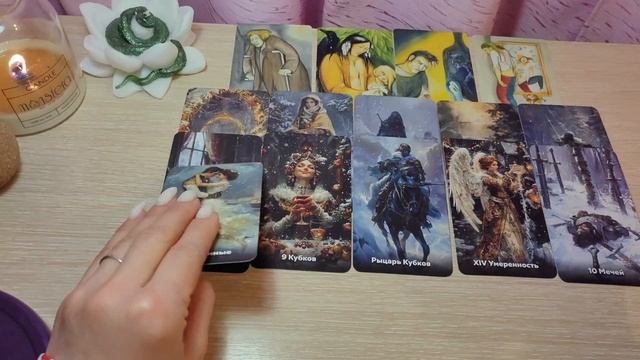 ПРОВАЛ СОПЕРНИЦЫ НА УБЫВАЮЩЕЙ ЛУНЕ #shortvideo #таро #шортс #tarot #shortsvideo #любовь #бумеранг