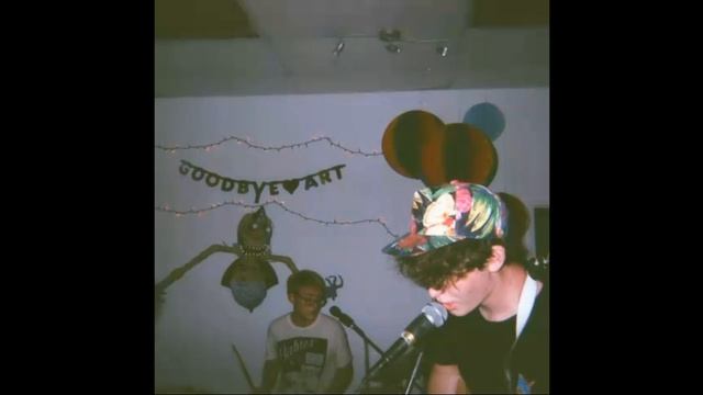 Песня freaks
