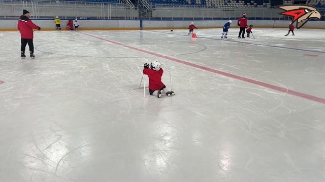 Хокейная школа Авангард Вьюник Демид 4 тренировка