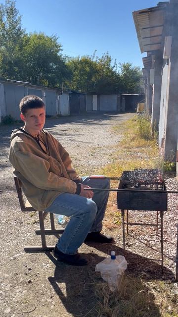 Артём. Гаражи. Шашлыки. 22.09.2024