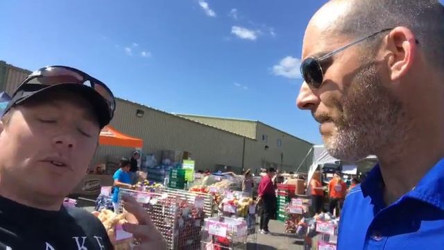 Live From The Ren's Tent Sale in Oakville