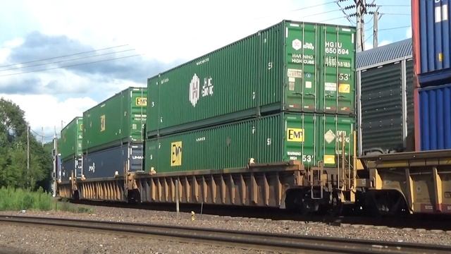 UP 8008 Leads a Z-Train, Clinton, IA, 8/2/20