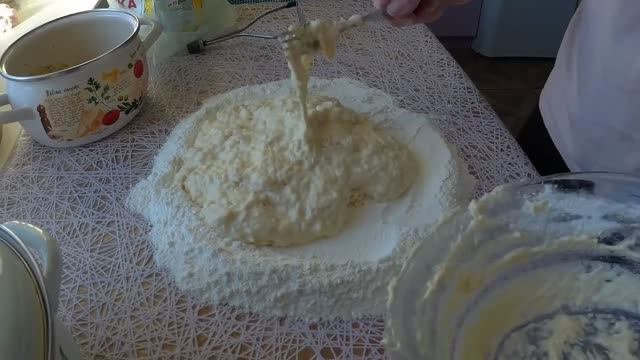 ЖИВЕМ В ДЕРЕВНЕ!!!ЛЕПИМ ВАРЕНИКИ!!!У НАС В ХУТОРЕ СРАЗУ 2 ЧП!!!Деревенские будни