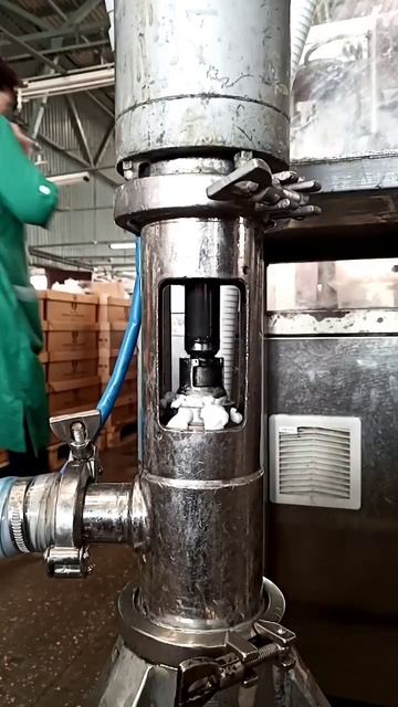 Насос для косметических кремов