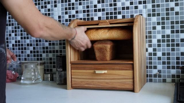 Большая хлебница из ясеня Маруся Big