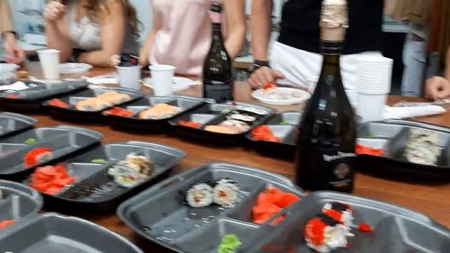 Отмечаем открытие нового магазина "SHI-SHI"..в Питере ...