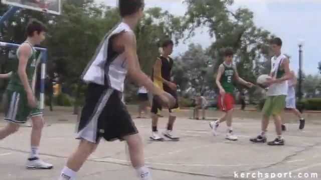 Cтритбол .wmv