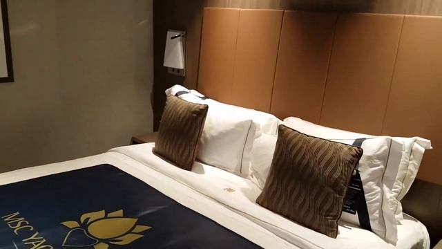 MSC Seaside Yacht Club Interior Suite 18026 category YIN