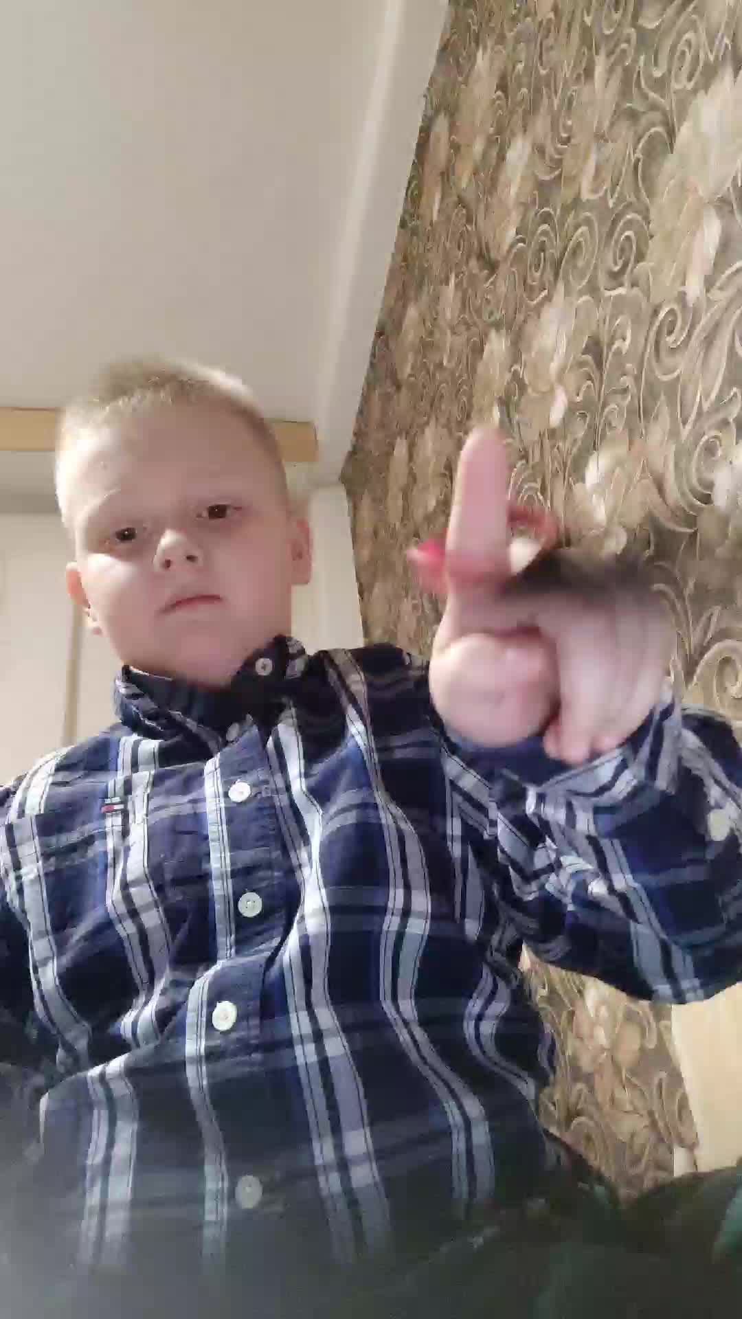 нож керамбит учусь трюкам