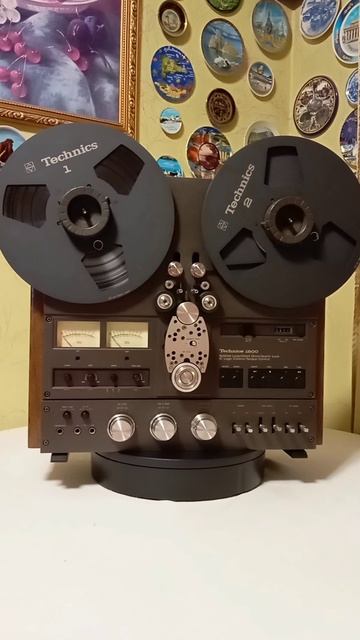 Technics 1500  с резными панелями