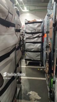 Завал на складе