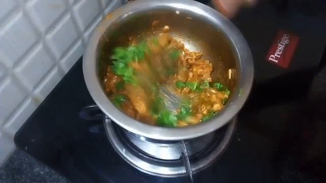 చికెన్ రోల్స్ // Chicken Rolls Recipe in Telugu