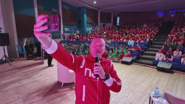 Артур Орлов, председатель правления «Движения первых» в «Океане»