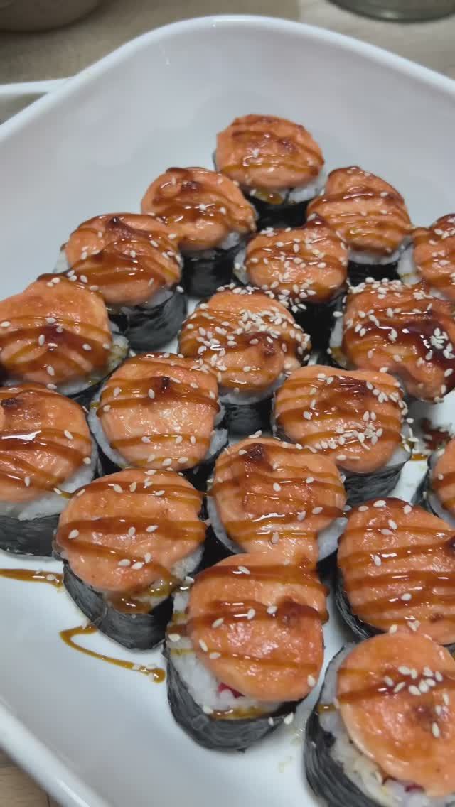Запеченные роллы вкуснее чем в доставке🤤
