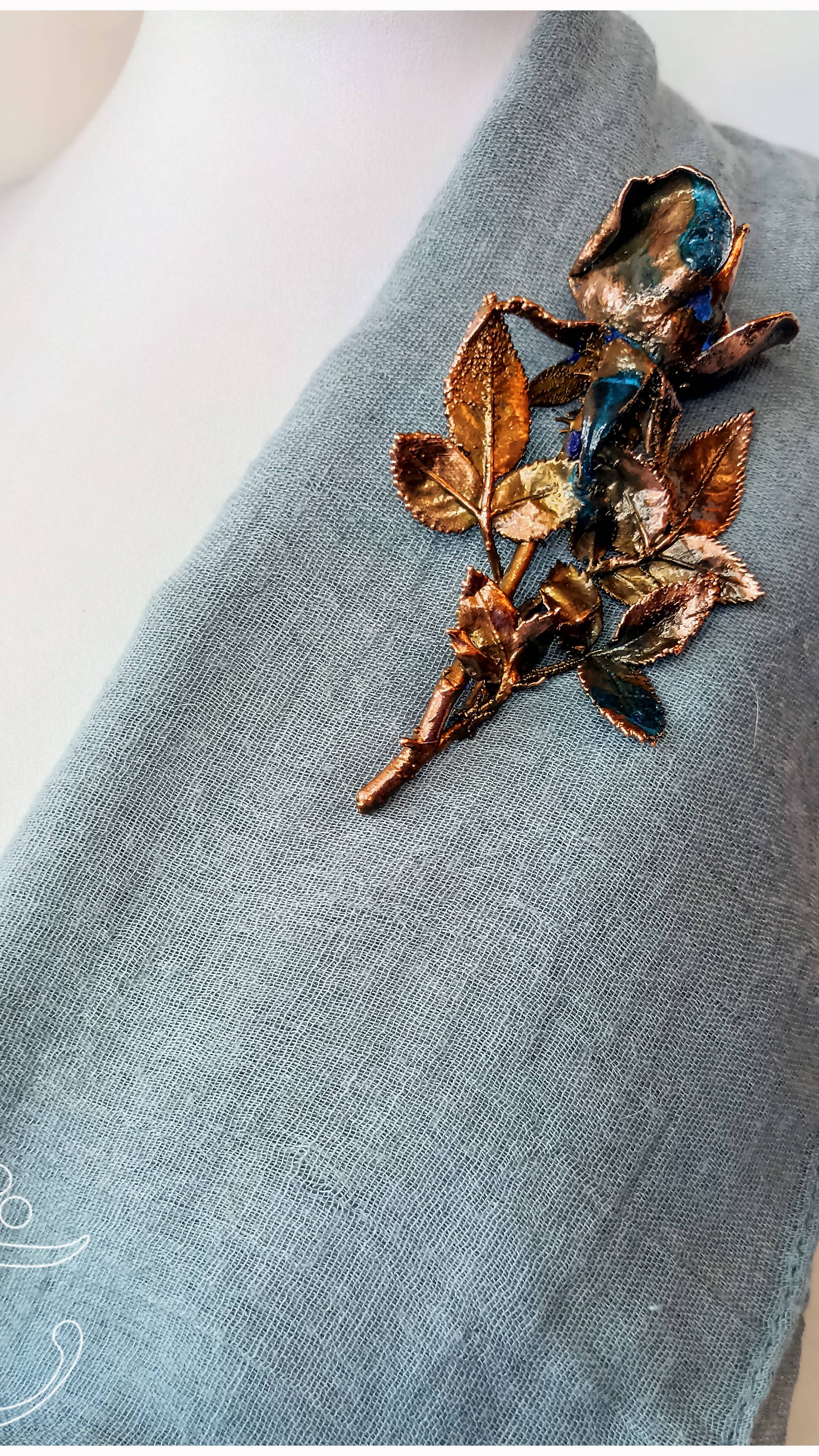 Гальваника: брошь "Роза"