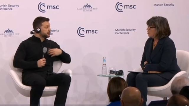 Зелёному клоуну запретили разговаривать на Украинском языке 🤣