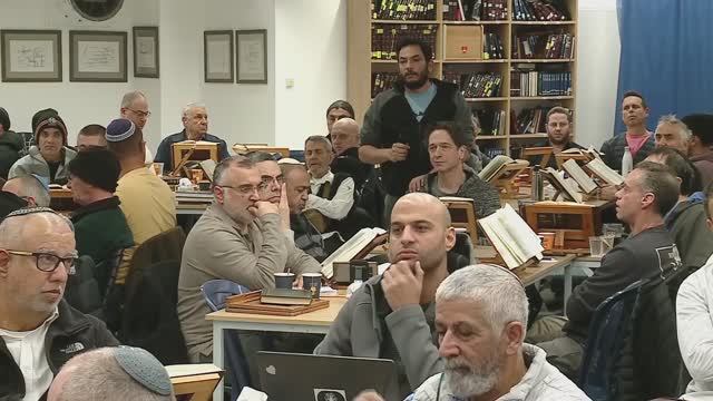 Как сделать выбор человека между отдачей и получением