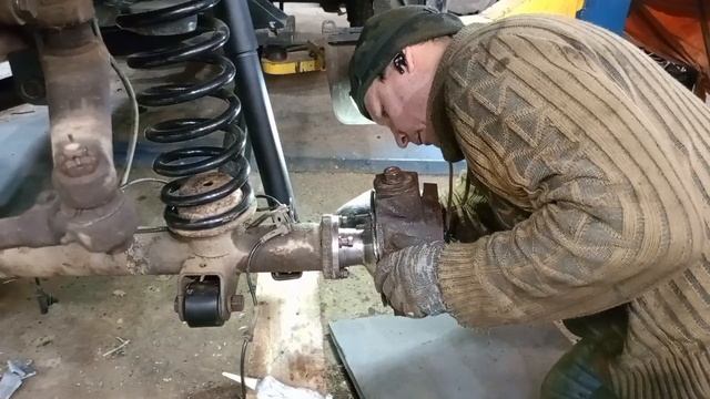 установка шаровой на мост