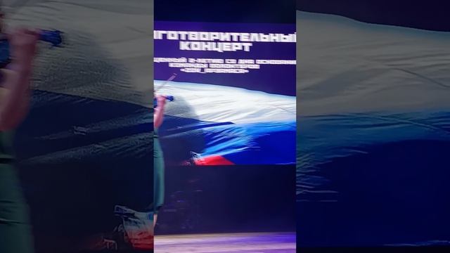 Играет-Инесса Виноградова благотворительный концерт команды волонтеров Зов Арзамаса 15 февраля 2025.