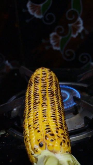 roasted sweet corn 🌽/😋