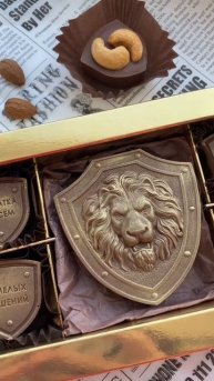 ШОКОЛАДНЫЙ ПОДАРОК НА 23 ФЕВРАЛЯ