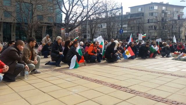 Протестът във Варна - 10 март - Moreto.net / 9