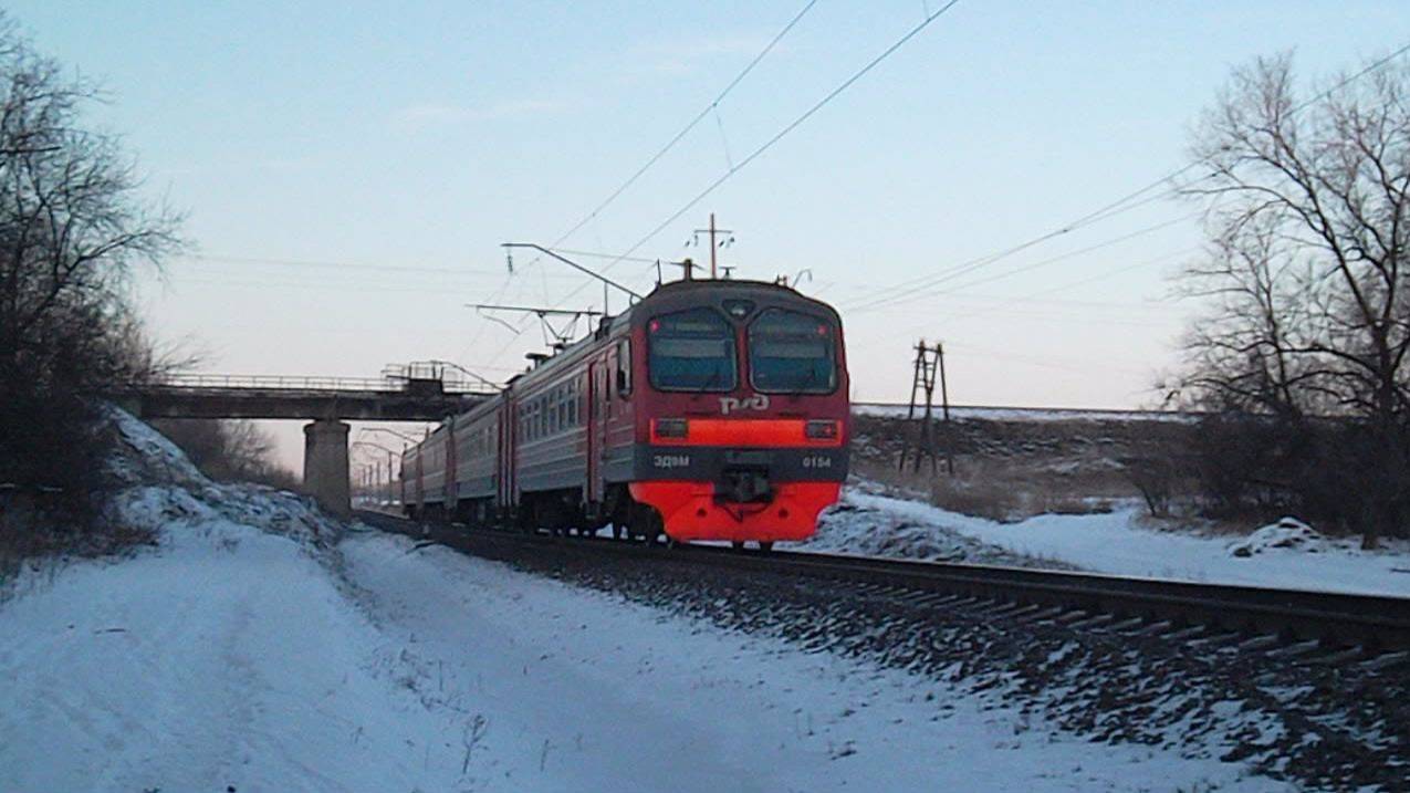 Электропоезд-коротышка ЭД9М-0154