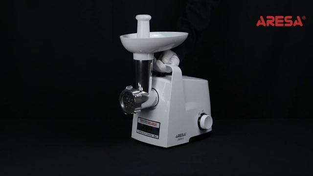 Распаковка мясорубки / Unpacking of meat grinder ARESA AR-2109