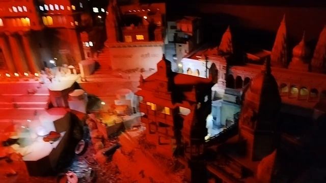 древний город Варанаси в Индии на реке Ганга в миниатюре